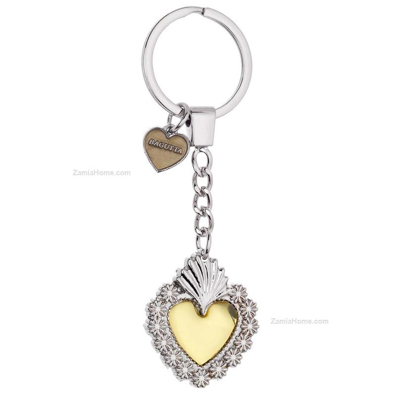 Heart keychain daisies decor