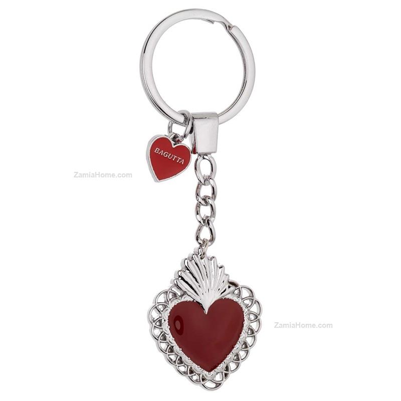 Heart keychain fretwork decor