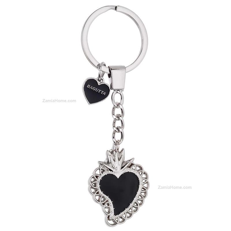 Heart keychain fretwork decor
