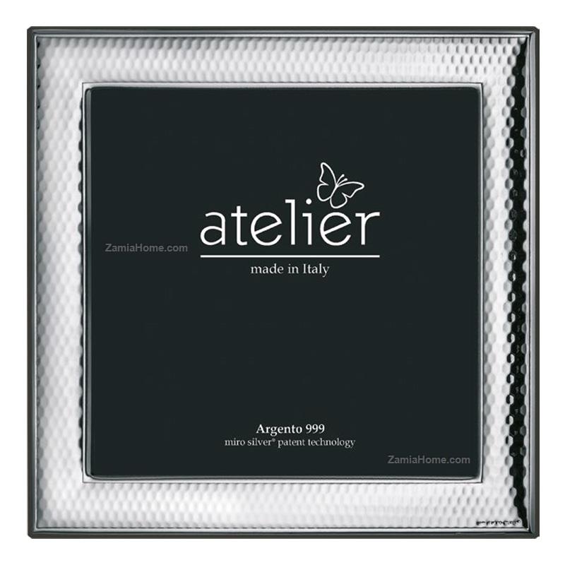 Squared hammered photoframe