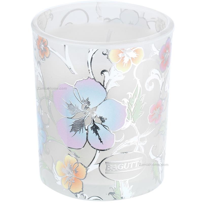 Bicchiere fiori con candela profumata