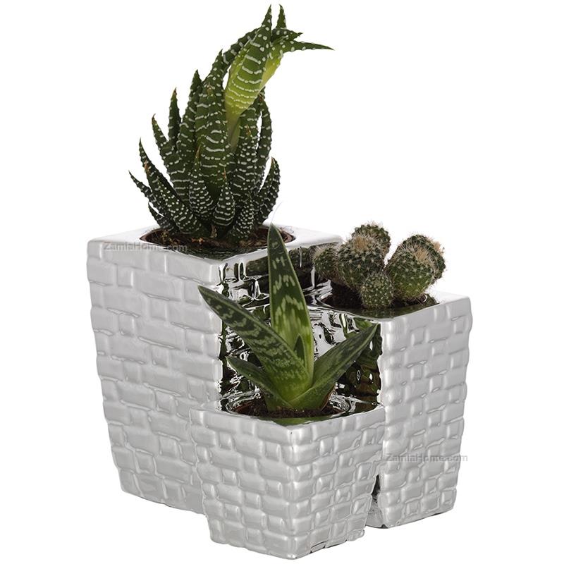 Square base triple vase