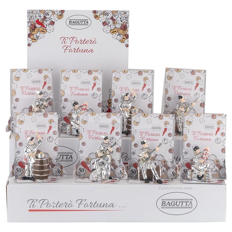 Pulcinella lucky charms