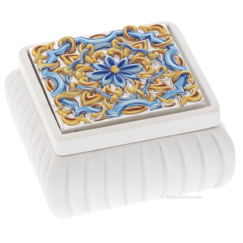 Squared box majolica