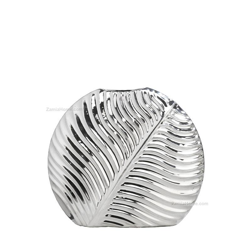 Leaf shape vase