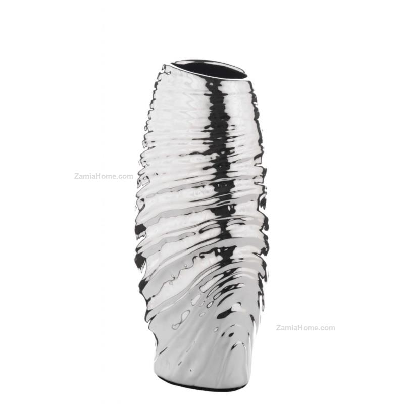 Twisted vase