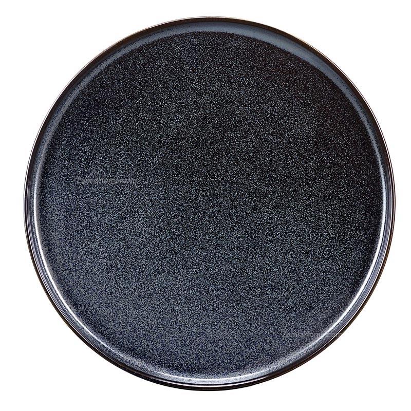 Dinner plate biscuit black