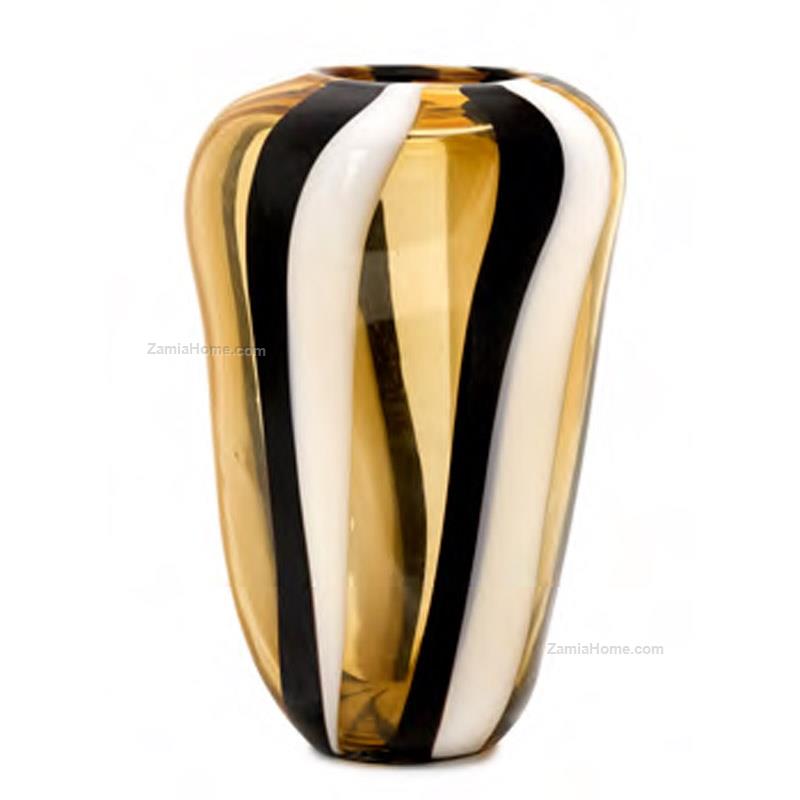Vase amina