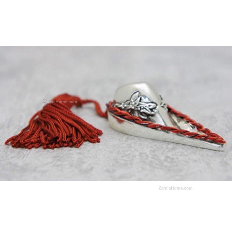 Graduation pointed hat