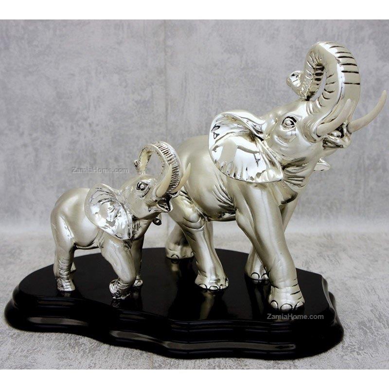 Elephants pair