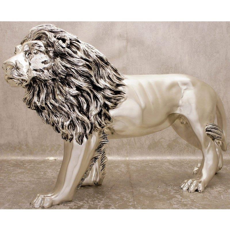 Large standing lion