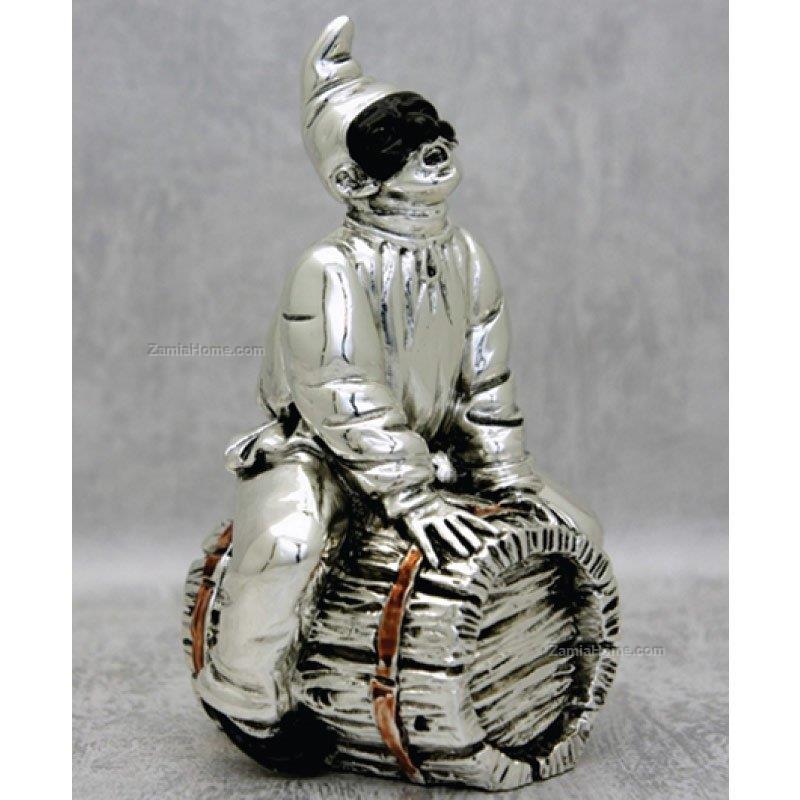 Pulcinella su botte