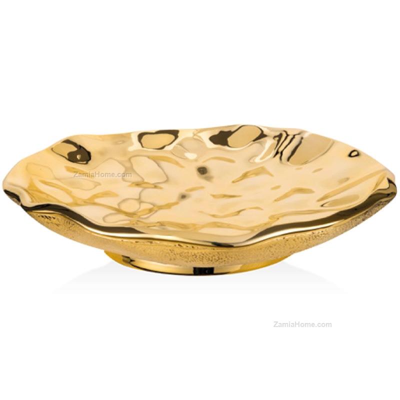 Golden coated centerpiece