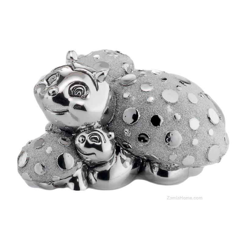 Coccinella con cucciolo