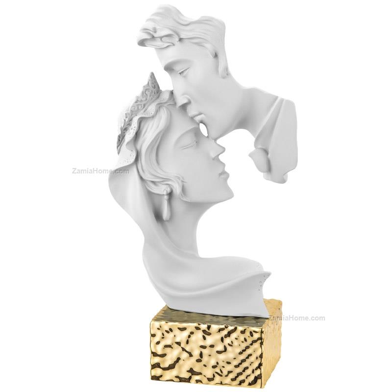 Sculpture spouses golden base