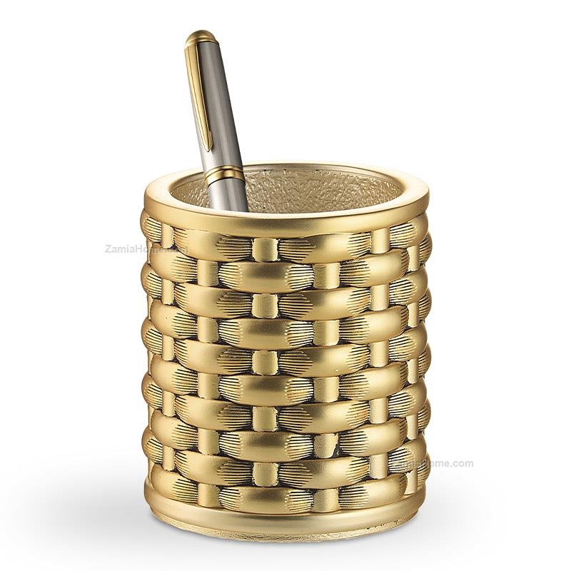 Pen holder wickerwork