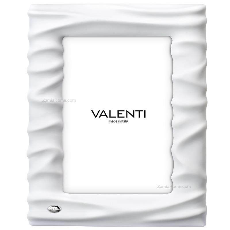 Photoframe waves white
